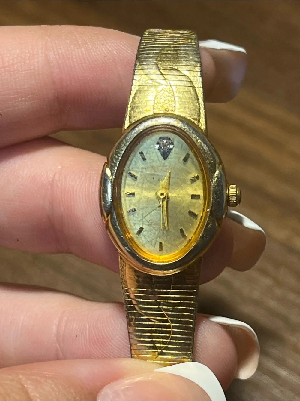 Vintage Elgin Diamond Quartz Watch